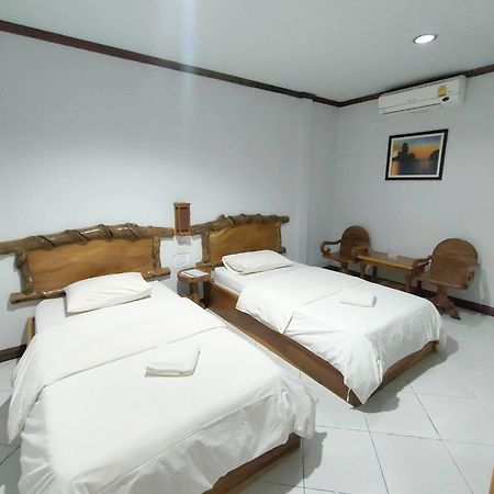 Magmai Hotel And Resort Tak Kültér fotó