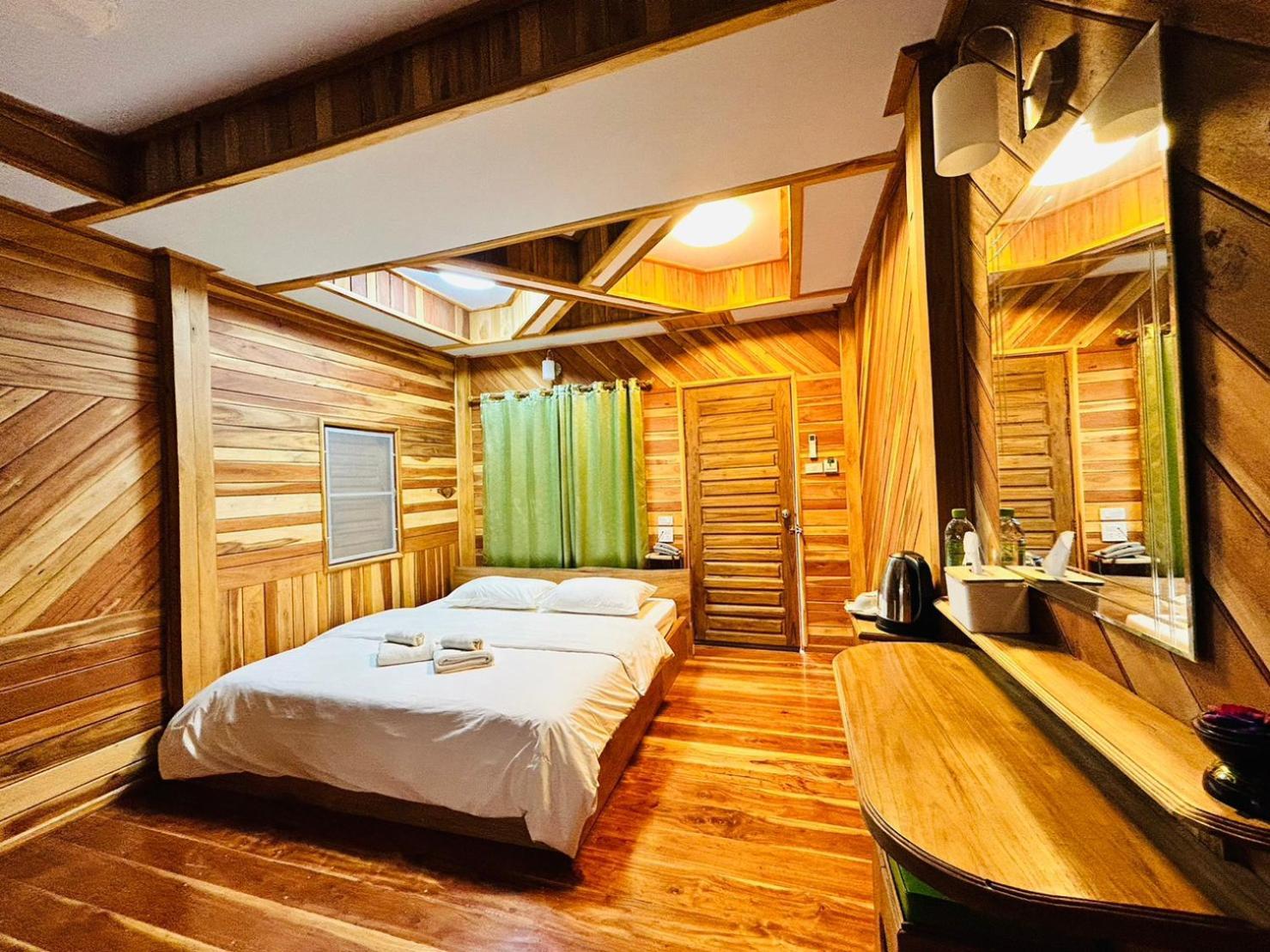 Magmai Hotel And Resort Tak Kültér fotó